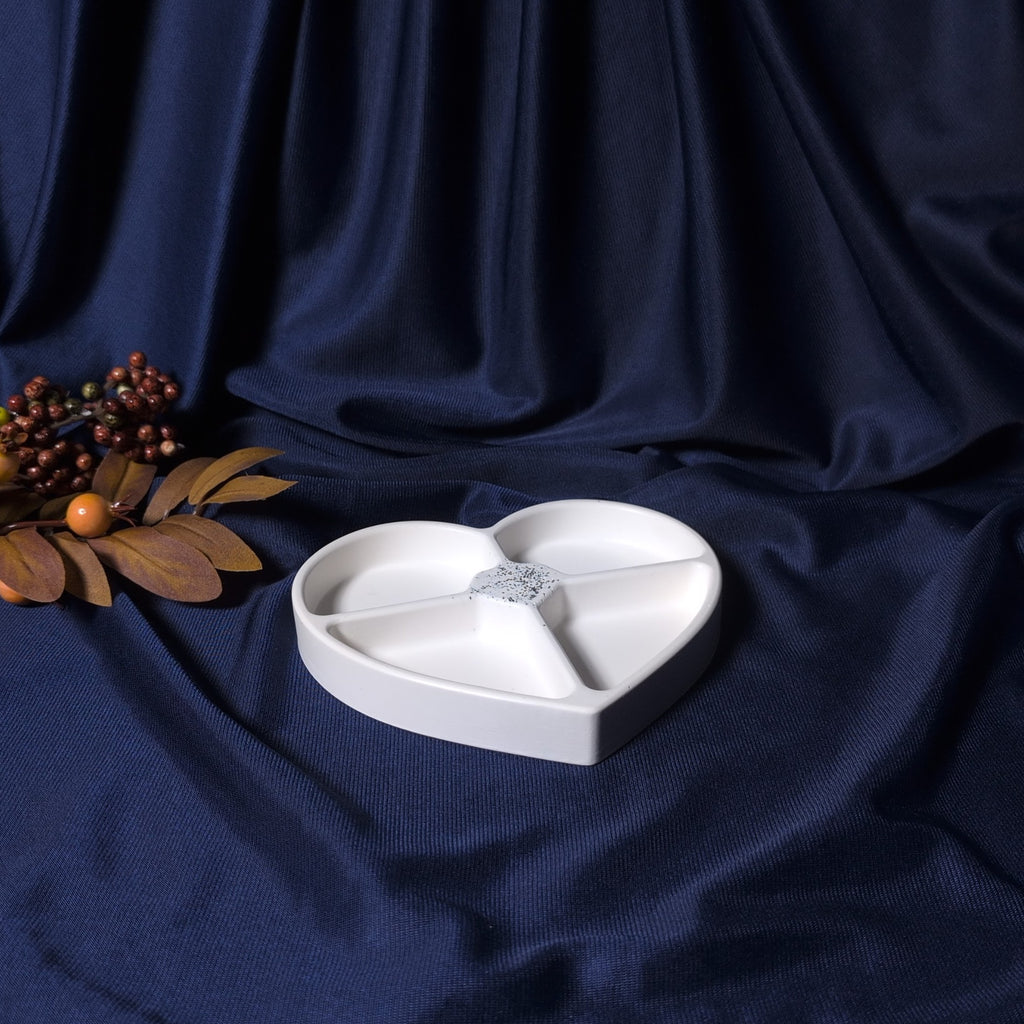 Tăviță decorativă suport bijuterii handmade "Inimă"
