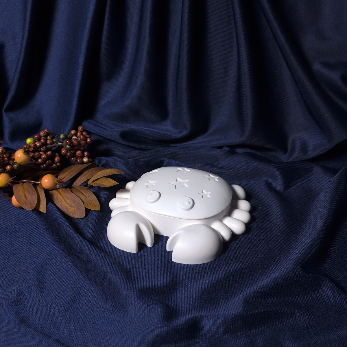Cutie  handmade decorativă sau pentru bijuterii "Crăbușor"