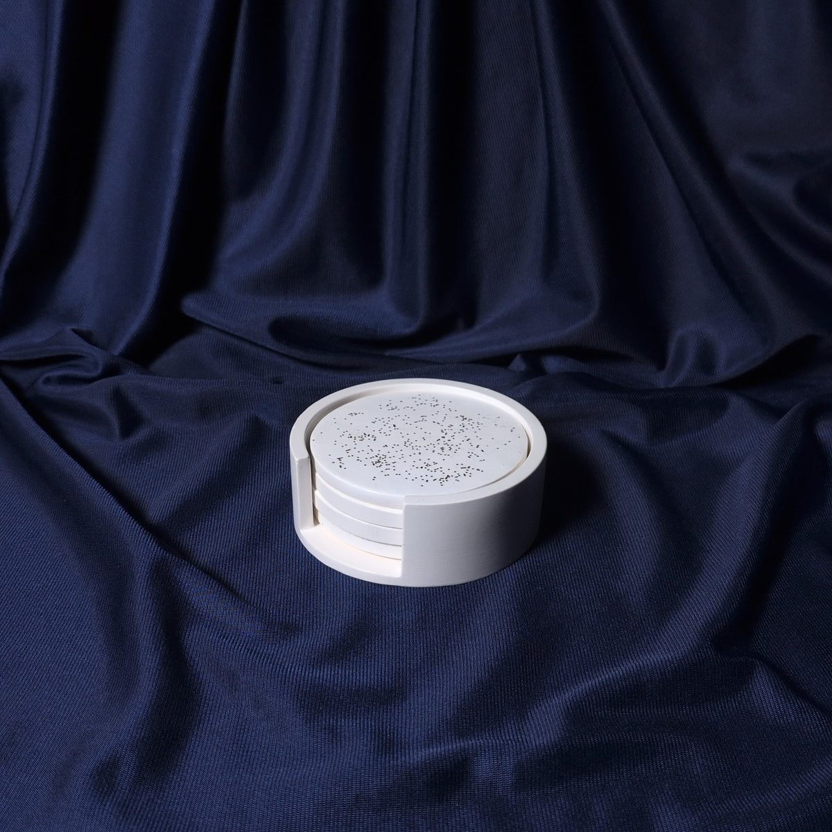 Set handmade 4 Suporturi Căni cu Stativ "Stardust White"