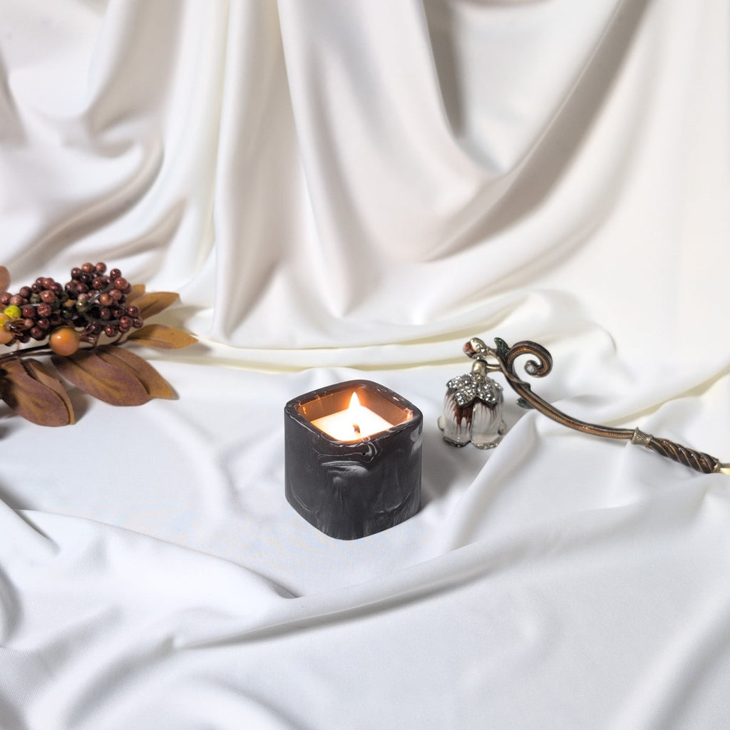 Lumanare artizanală Quietude 30g ceara soia cadou handmade minimalist