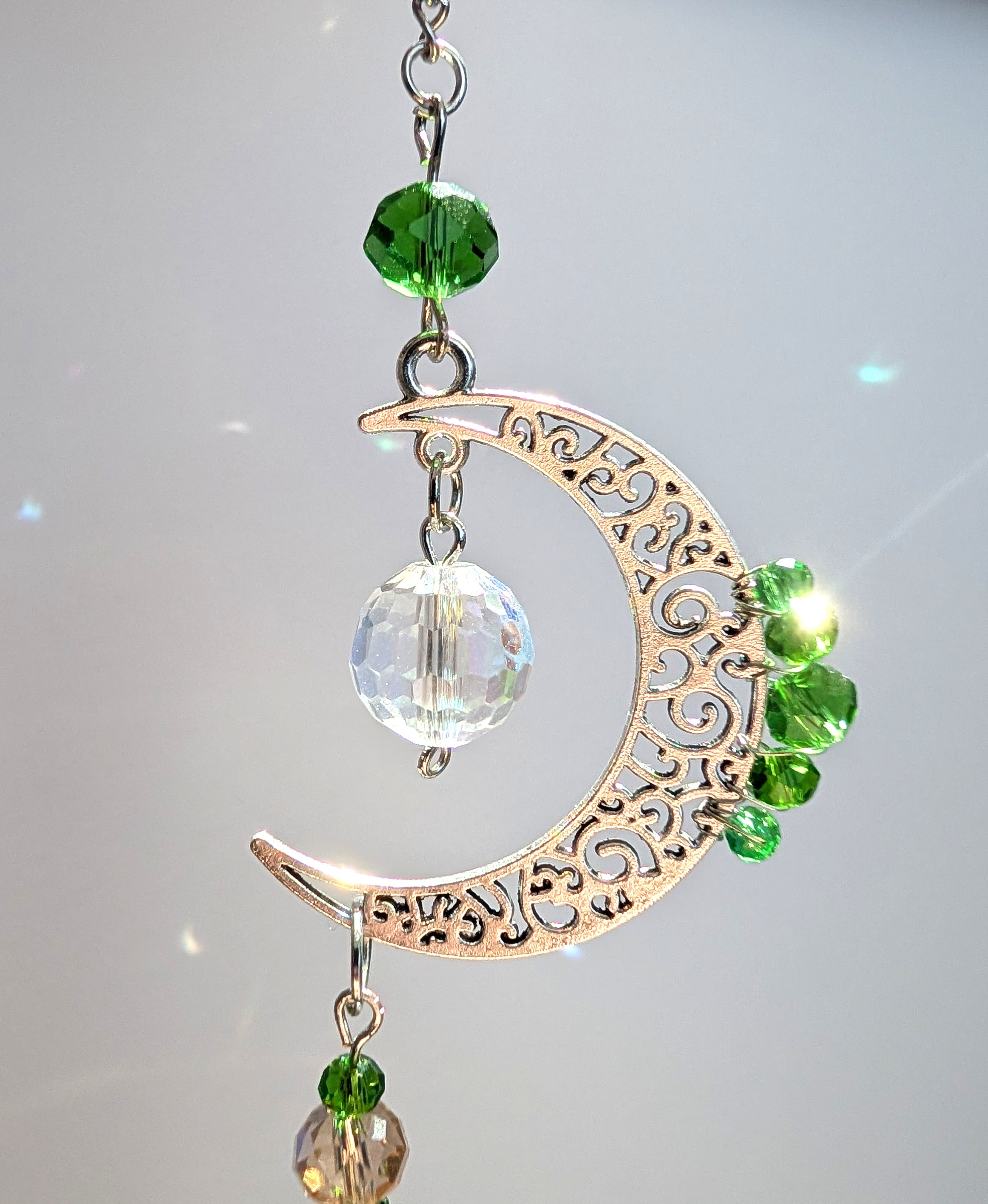 Suncatcher (Capcană de Soare) "Păzitorul viselor" - din mărgele de sticlă